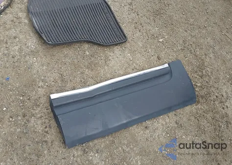 2012 Ford Explorer Limited z USA, uszkodzony, nr VIN 1FMHK8F81CGA32228